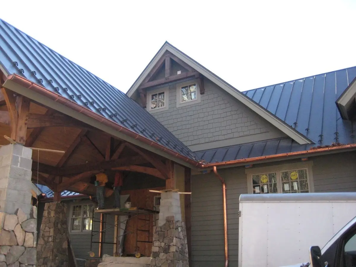 Craftsman Roofing team delivering quality roofing work in Dranesville